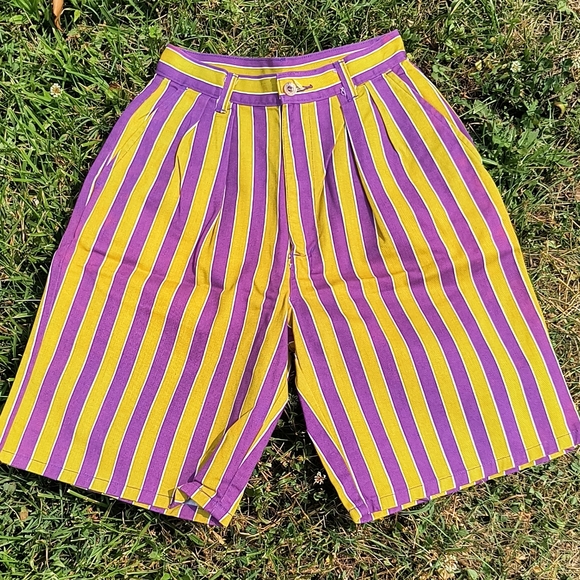 💜 vintage duck head purple, green yellow high waisted striped shorts - Picture 1 of 6